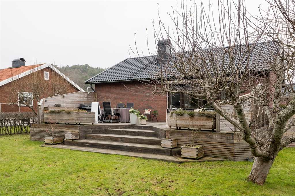 Villa i Kannebäck, Västra Frölunda, Sverige, Bronsyxegatan 6