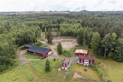 Gods och gårdar i Storå, Nederhyttan 149
