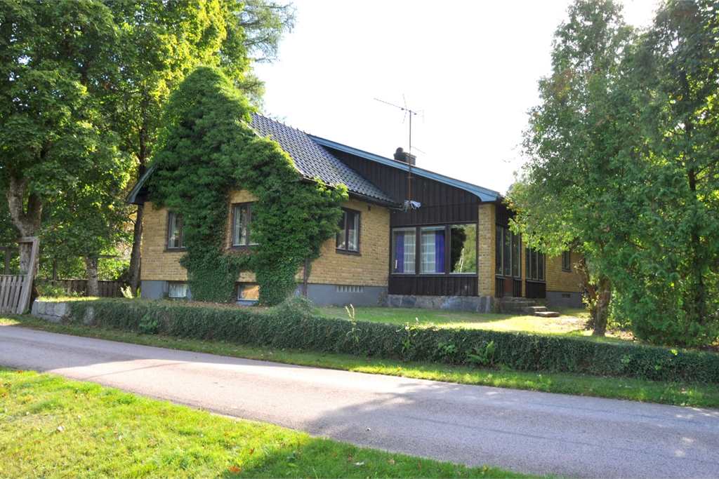 Villa i Hishult, Sverige, Getaryggarna 6A