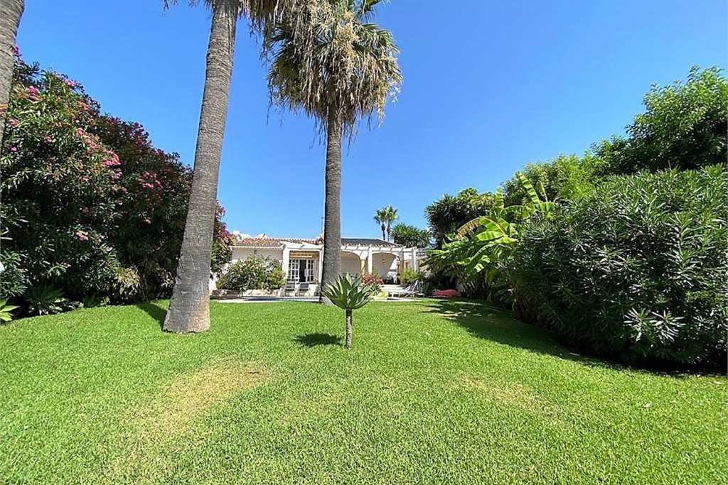 Villa i Costa del Sol, Nueva Andalucia, Spanien, Costa del Sol - Marbella / Nue