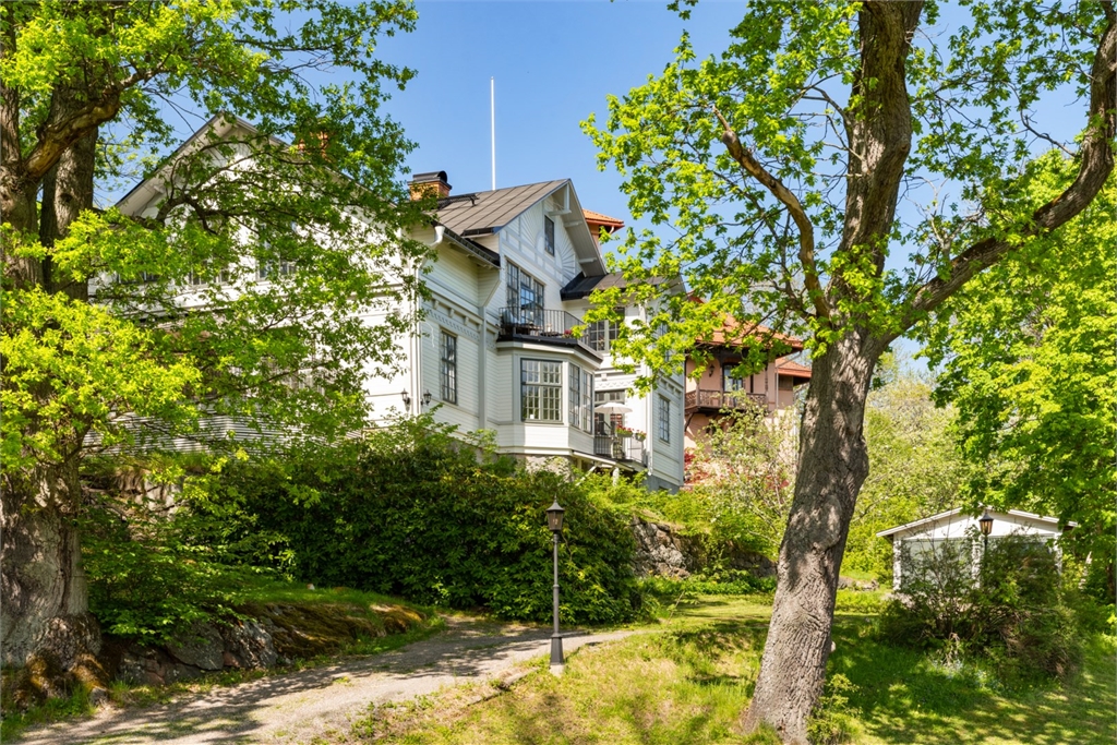 Villa i Djursholm, Sverige, Henrik Palmes allé 9