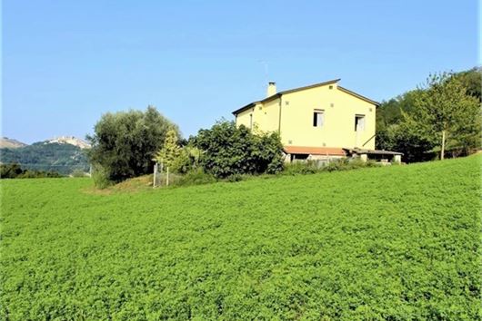Villa i Abruzzo, Castiglione Messer, Castiglione Messer Raimondo