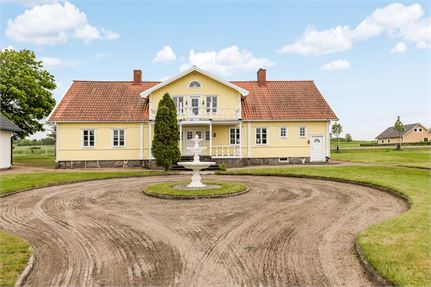 Villa i Tjärby, Laholm, Tjärby 102