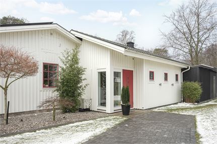 Villa i Torekov, Varegårdsvägen 105