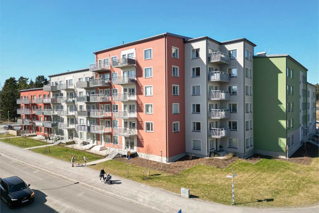 Bostadsrätt i Västergård, Södertälje, Sverige, Erikshällsgatan 34A