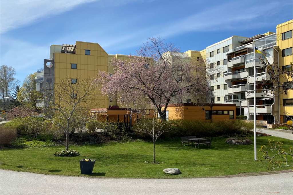 Bostadsrätt i Häggvik, Sollentuna, Sverige, Smedjevägen 9